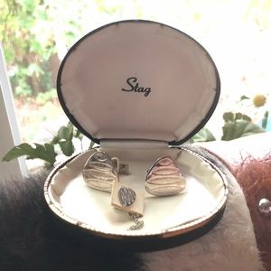 Vintage men’s Stag silver plated triangle shape cuff link tie pin boxed set